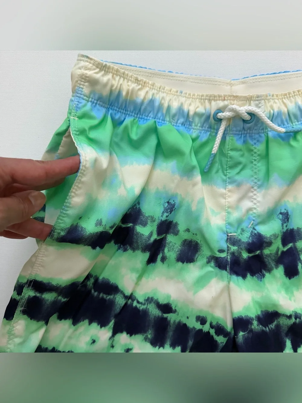Cat & Jack Green Navy Tie-Dye Kids Swim Trunks Size M (8) HUSKY